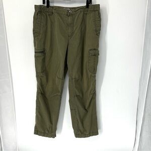 Columbia Men's Green Cargo Pants size XL
